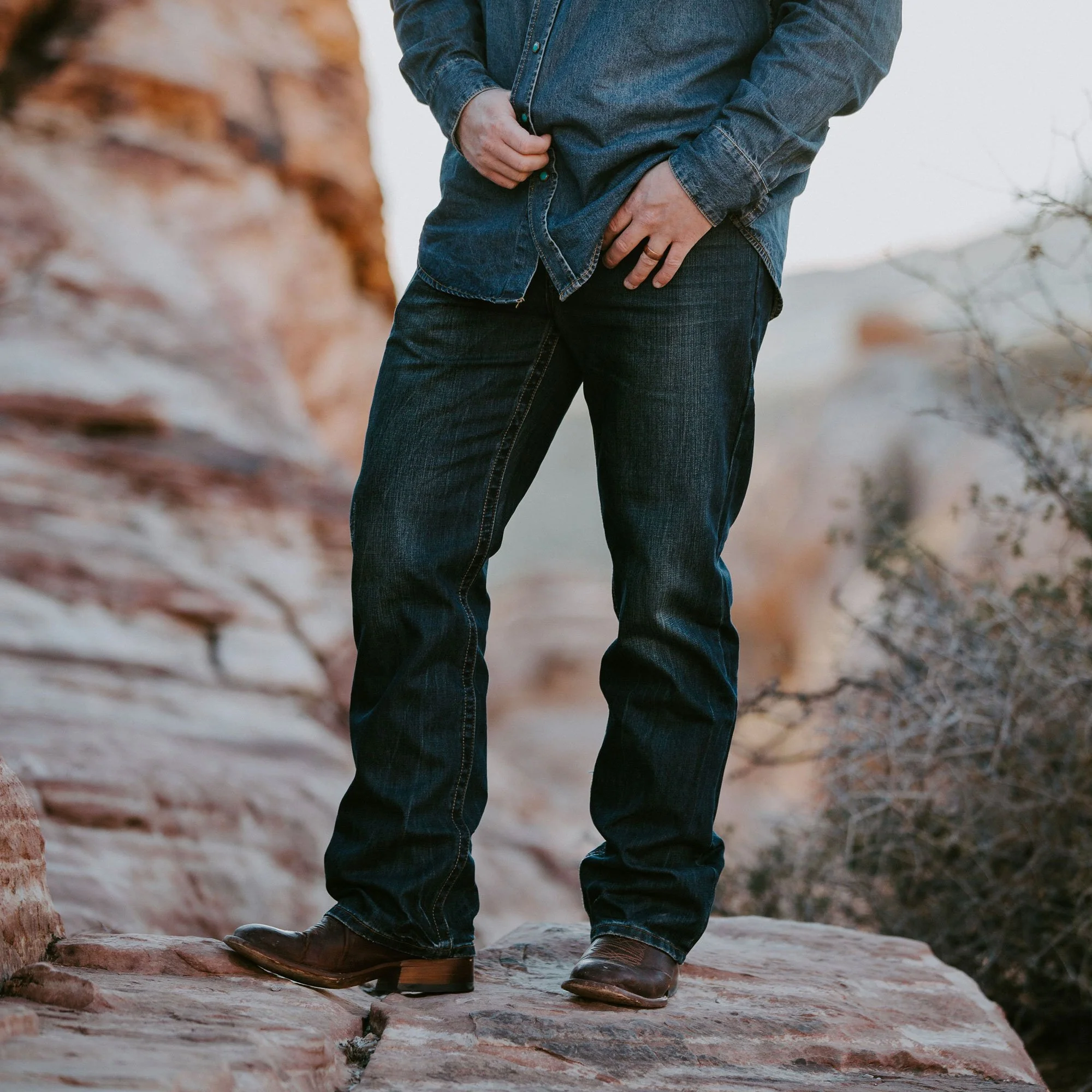 1312 Low-Rise Bootcut Jeans - Image 3