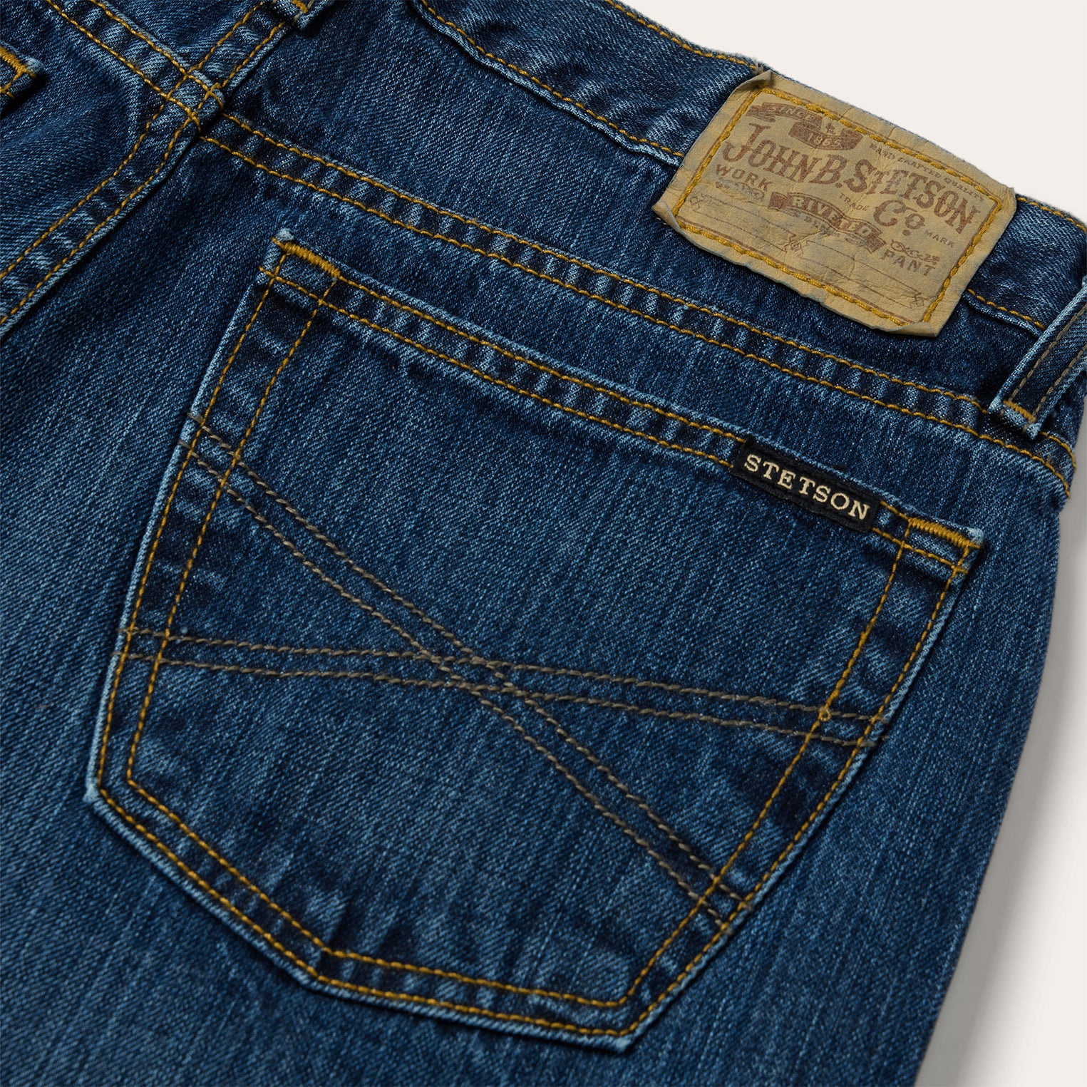 1520 Medium-Rise Bootcut Jeans - Image 6