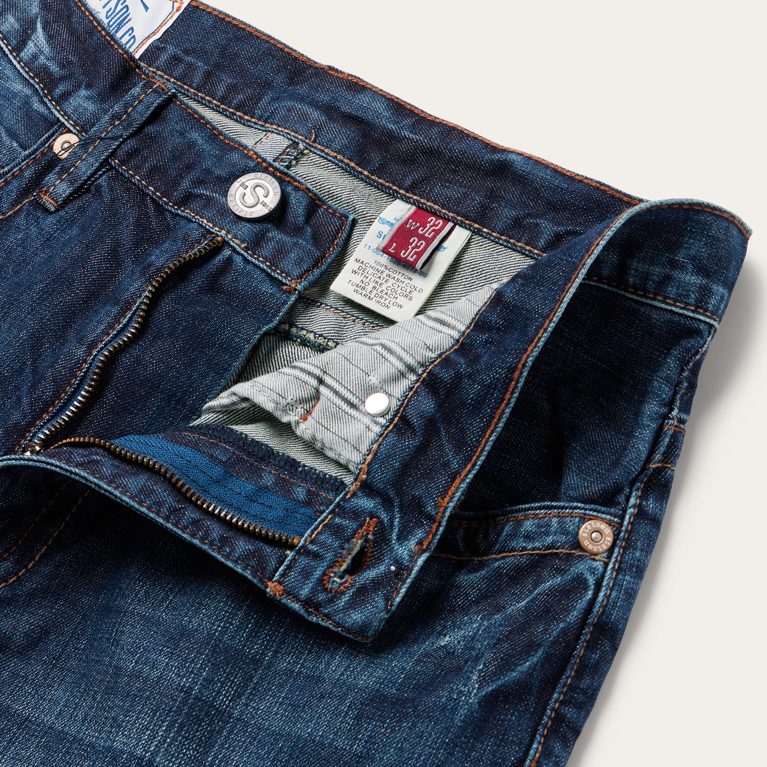 1520 Medium-Rise Bootcut Jeans - Image 4
