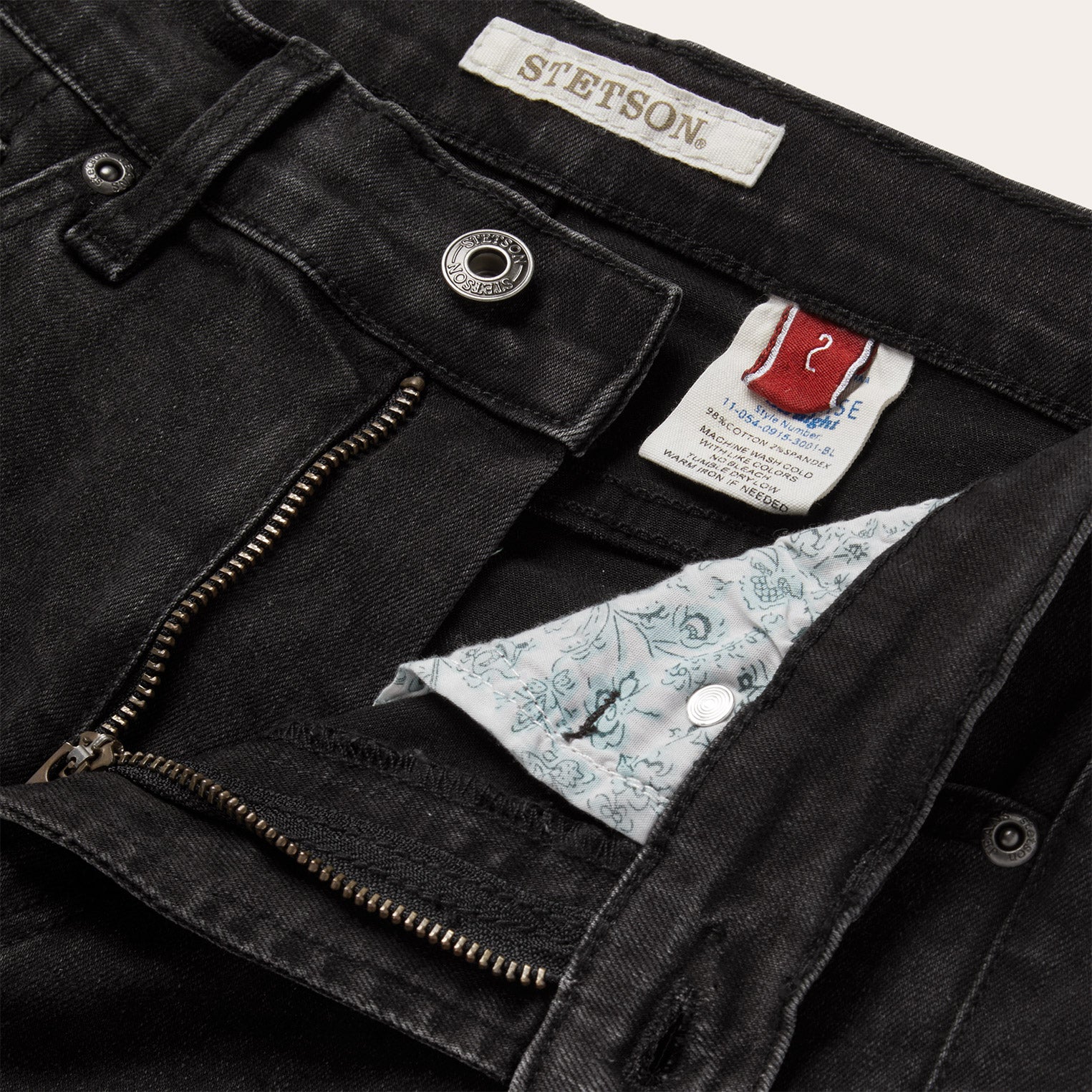 915 High-Rise Straight Fit Jeans - Image 5