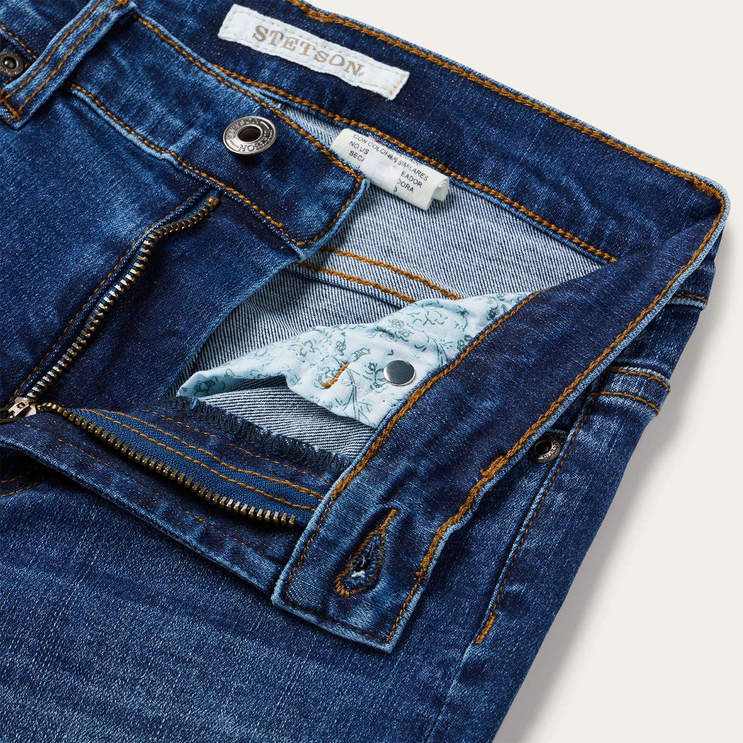 921 High-Rise Flare Jeans - Image 4