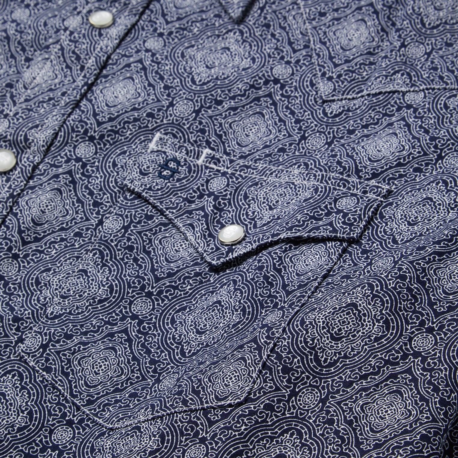 Blue Medallion Print Western Shirt - Image 4