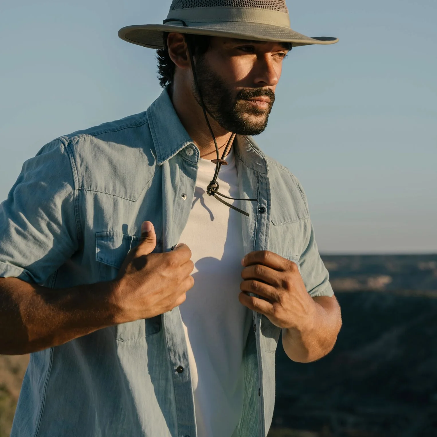 Chambray Oxford Short Sleeve Western Shirt - Image 3