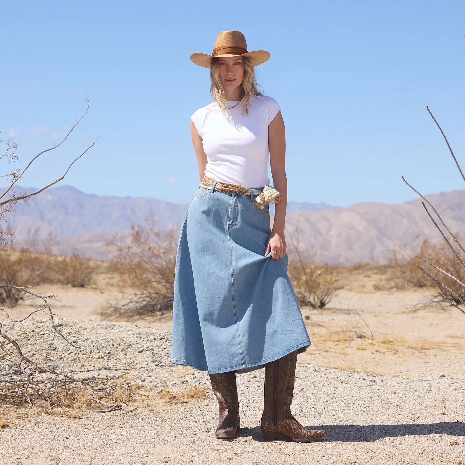 Light Wash Denim Skirt - Image 4