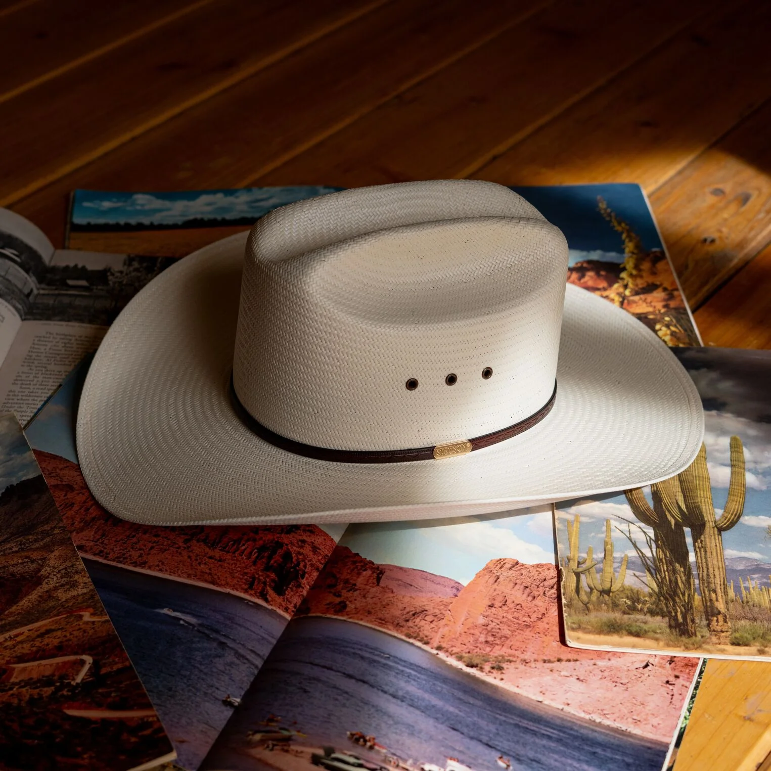 Maddock 10X Straw Cowboy Hat - Image 2