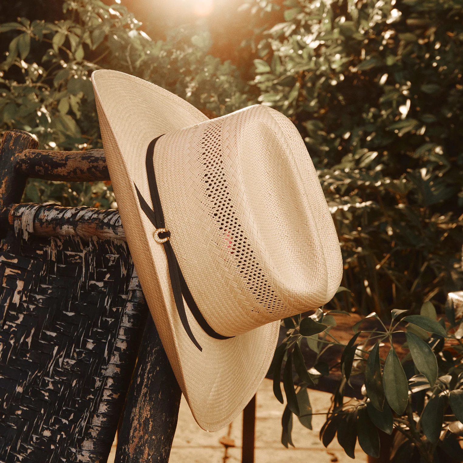 The Regal 10X Straw Hat - Image 5