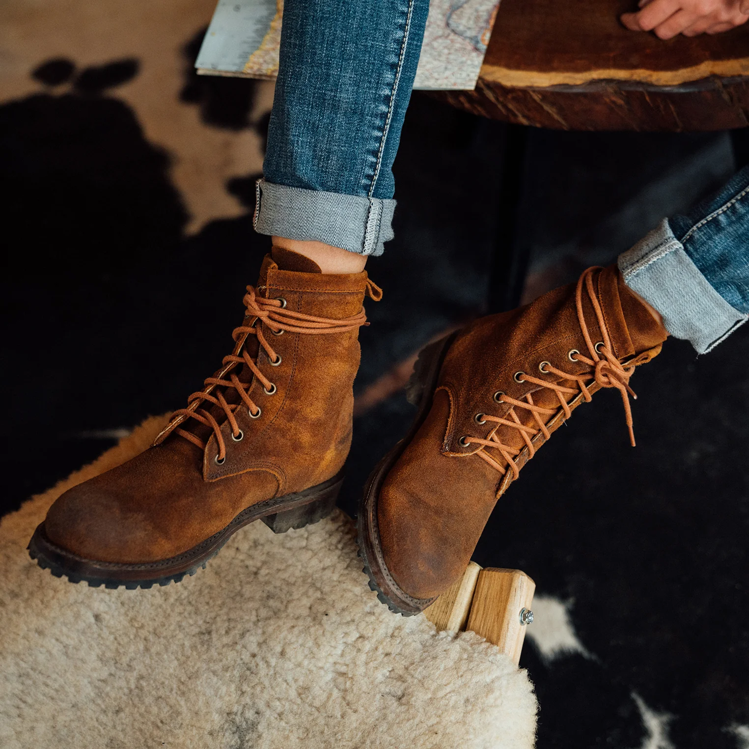 Sam Lace Up - Image 2